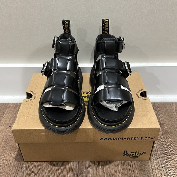 Dr. Martens Sandals ‘Mackaye’ - Picture 2 of 9